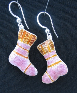 sock earring, medium size